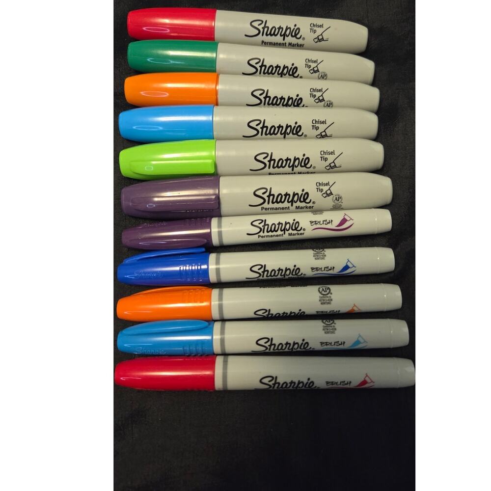 Sharpie Chisel Tip & Brush Tip Markers